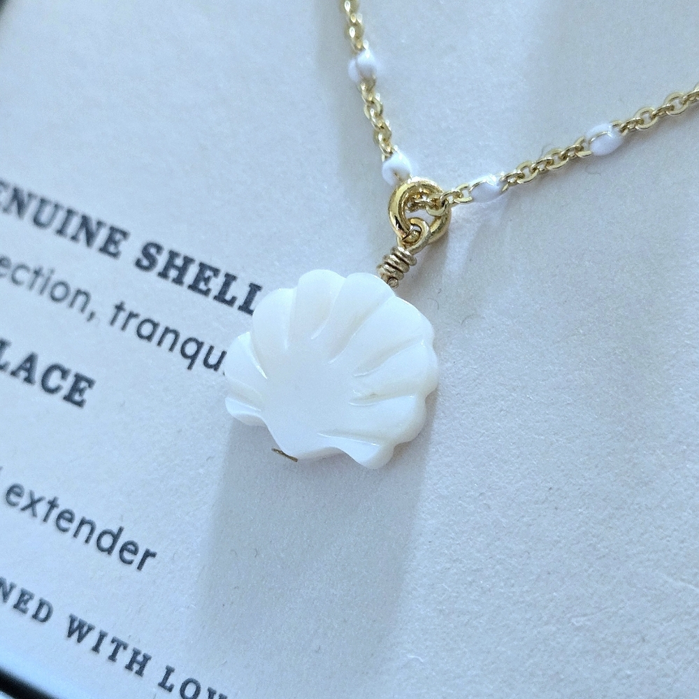 ✨️HP✨️ Luna🌙 Norte Mother of Pearl Clam Shell🐚 Pendant Necklace - NIB - Picture 11 of 16